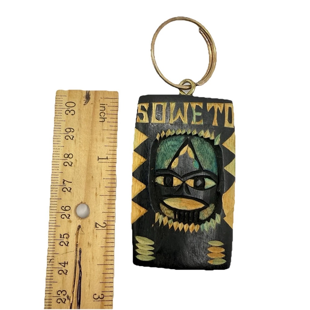 Vintage Hand Carved Brown Wooden Pendant Keychain Bag Charm Soweto South Africa - Picture 9 of 9
